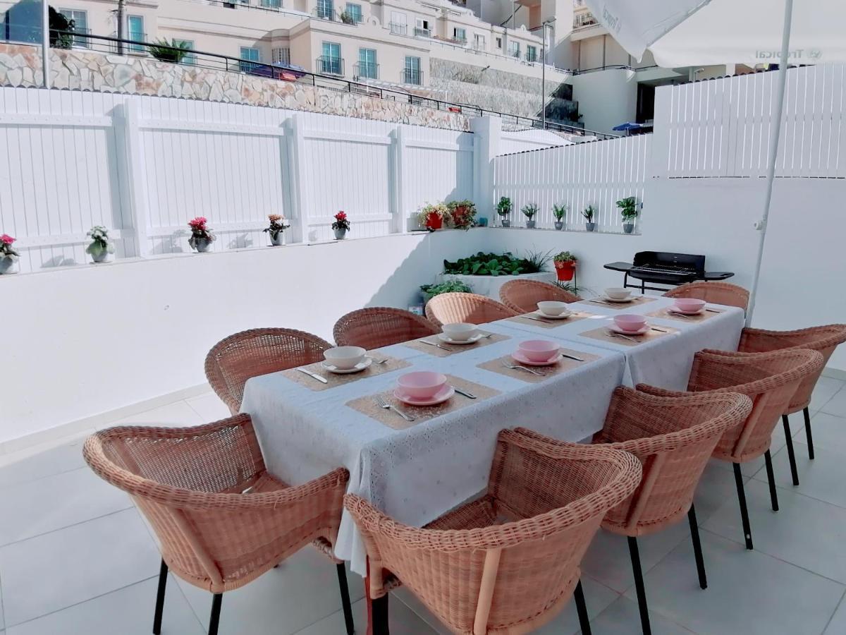 Big Villa Puerto Rico With Heated Saltwater Jacuzzi Pool & Bbq & Private Parking Eksteriør billede
