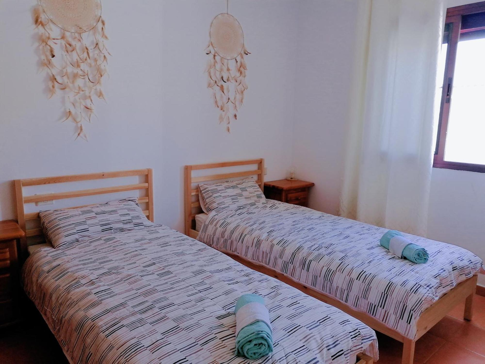 Big Villa Puerto Rico With Heated Saltwater Jacuzzi Pool & Bbq & Private Parking Eksteriør billede